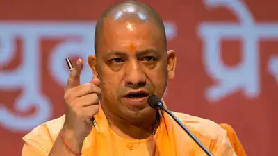 मुरादाबाद में योगी बोले- कर्फ्यू न दंगा, यूपी में सब चंगा, कानून से खिलवाड़ करने वाले बख्शे नहीं जाएंगे