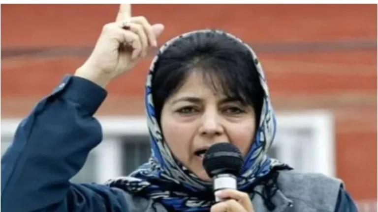 Mehbooba Omar House Arrest: उपराज्यपाल बोले भ्रामक अफवाह न फैलाएं, न महबूबा मुफ्ती; न ही अब्दुल्ला को नजरबंद