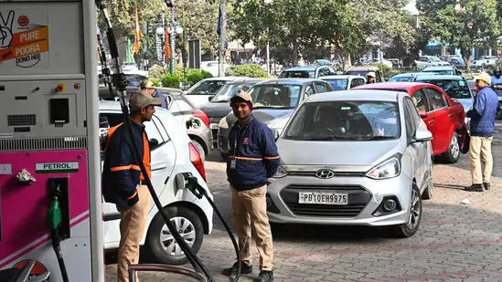 पंजाब में डीजल और LPG की बढ़ी किल्लत, परेशान हो रहे हैं लोग, सामने आई ये वजह