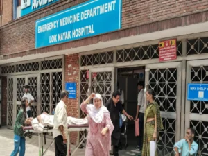110_deaths_more_than_40000_cases_across_country_heat_stroke_figures_are_now_like_corona_1718886085