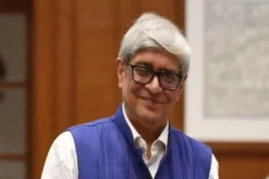नहीं रहे प्रधानमंत्री के आर्थिक सलाहकार बिबेक देबरॉय, PM मोदी ने जताया दुख