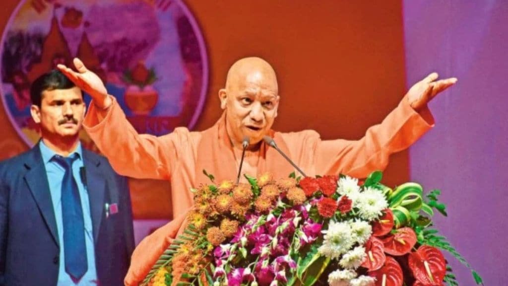 यूपी के दो एक्सप्रेसवे पर ‘ई-वे हब’ बनाएगी योगी सरकार, 12 स्थानों पर एयरपोर्ट लाउंज जैसी सुविधाएं