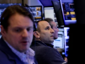 USA-STOCKS--4_1744122371159_1744297364129
