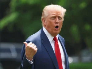 Donald_Trump_1749998080198_1749998080383