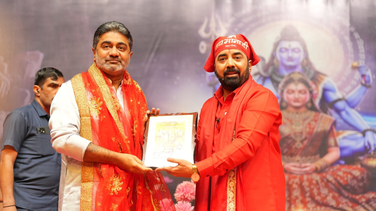 सनातन संस्कृति एवं परम्परा हमारे भारत को मजबूत बनाती है इसे बनाये रखने की शिक्षा नवीन पीढ़ी को देने की आवश्यकता है – पारस जी महाराज