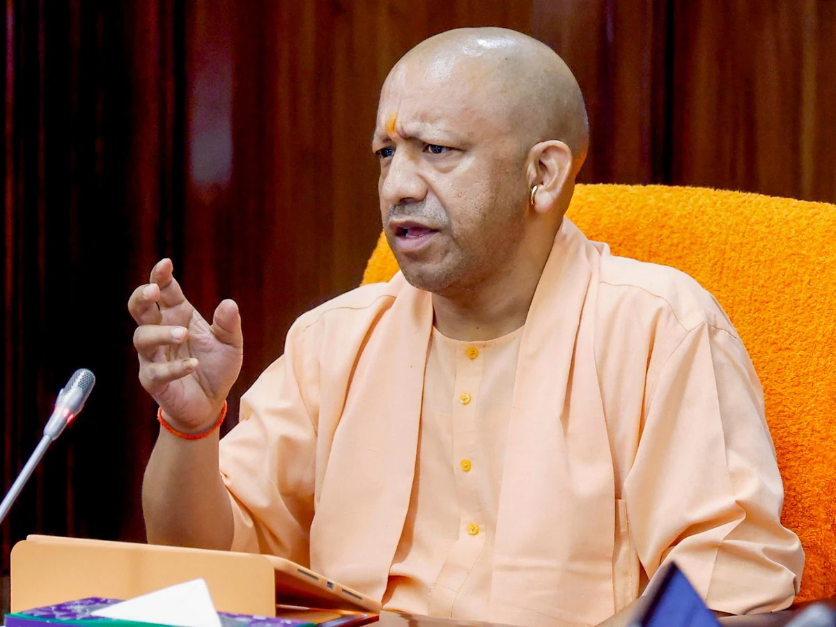 सीएम योगी ने बीजेपी की बूथ टोलियों को दिया टास्क, घर-घर जाकर करेंगी ये काम