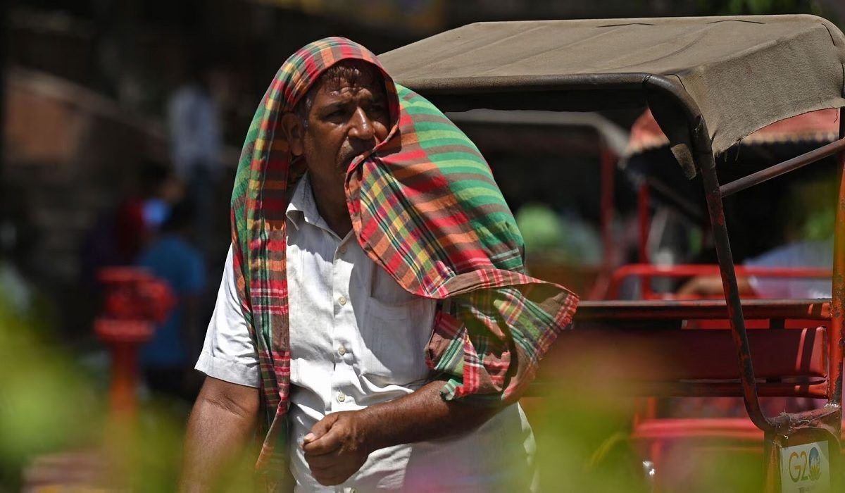 UP Weather Update: मार्च की शुरुआत में 34°C पार, होली पर बढ़ेगी गर्मी?