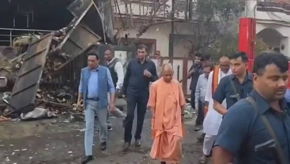 CM योगी बोले- दोषियों को मिलेगी कड़ी सजा, ललिता हत्याकांड के पीड़ित परिवार को 5 लाख और 2 मकान