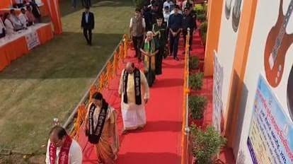राज्यपाल ने दीक्षांत समारोह से दिया प्रेरक संदेश, छात्रों से नवाचार पर जोर