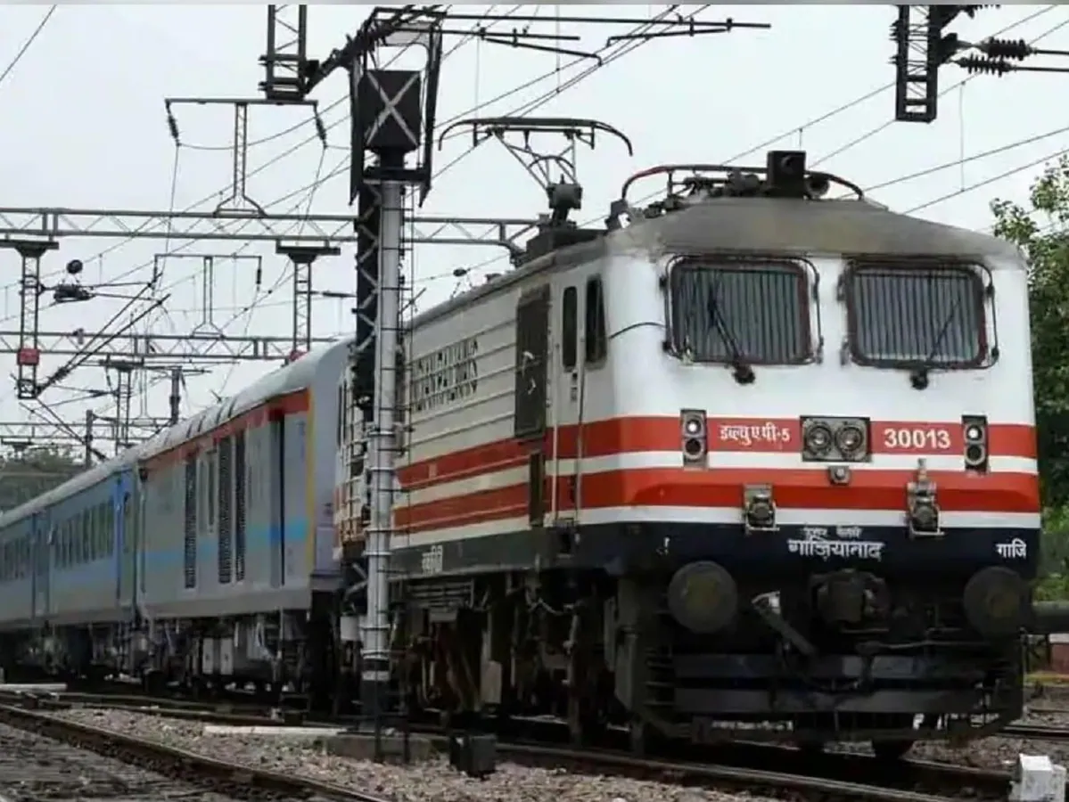 लखनऊ होकर बंगाल-बिहार-पंजाब जाना होगा आसान, चलेंगी स्पेशल ट्रेनें