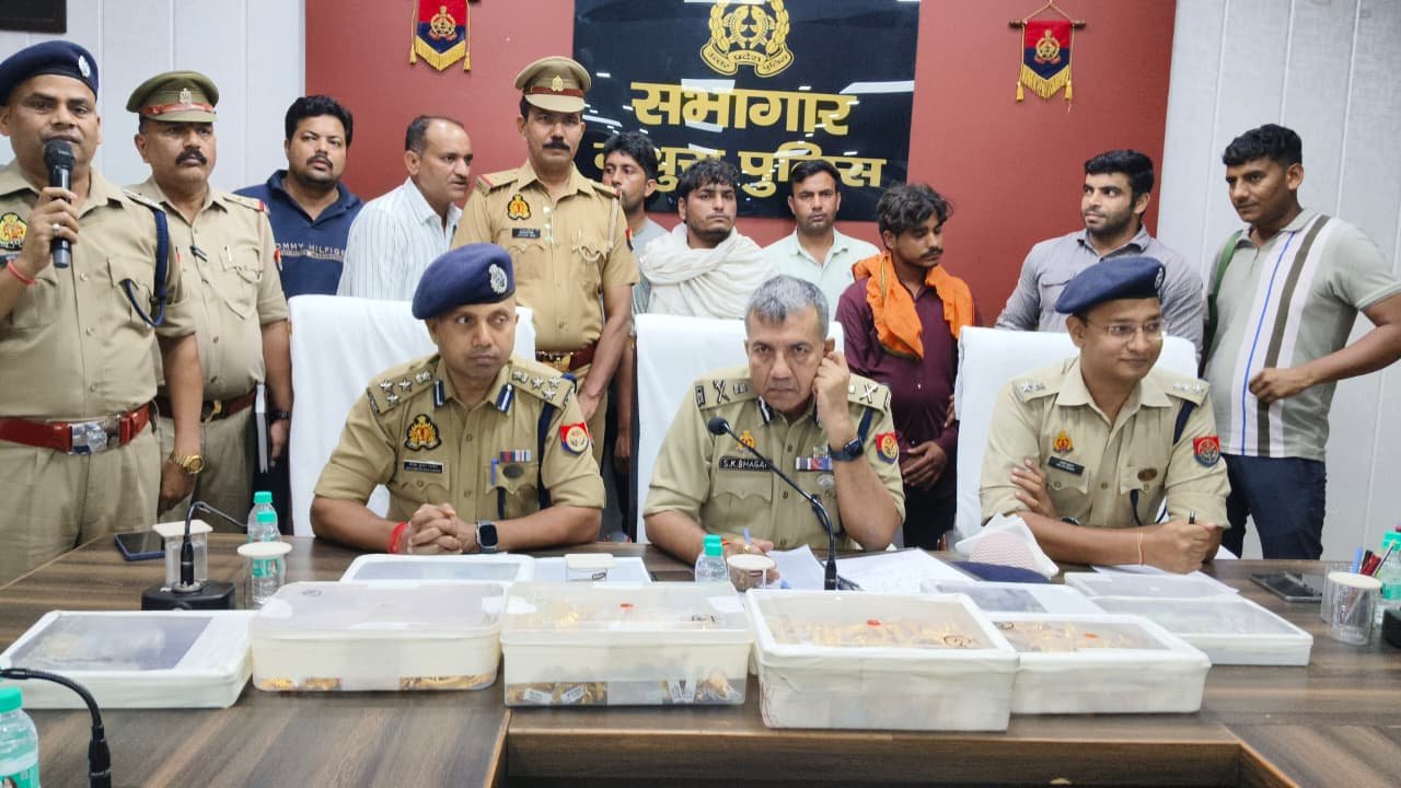 12 करोड़ की ज्वैलरी चोरी का 24 घंटे में खुलासा, 7 किलो सोना और 11 लाख कैश बरामद