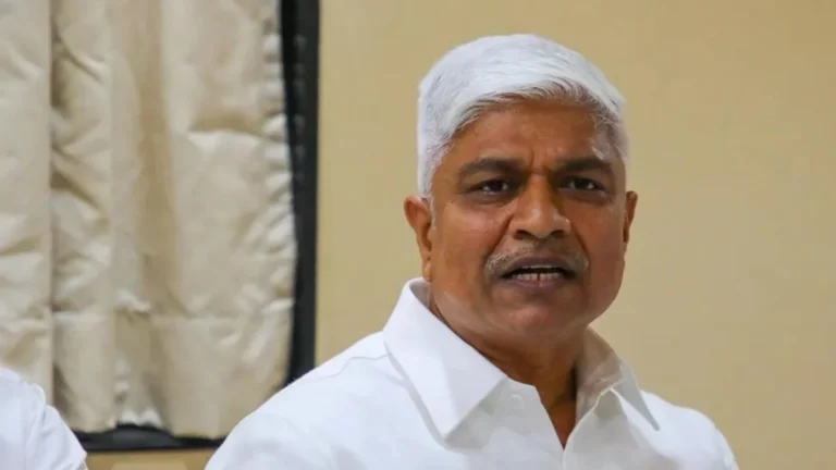 ‘150 सीटों की मांग किसने की, मैंने तो 200 की बात की थी’, राजेंद्र पाल गौतम ने सपा-कांग्रेस सीट बंटवारे पर दिया बयान