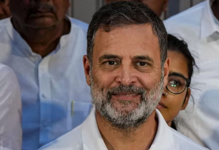 राहुल गांधी ने माथे पर त्रिपुंड लगाकर लिखा ‘सत्यम् शिवम् सुन्दरम्’, जानिए इसका गहरा अर्थ | बड़ी खबर