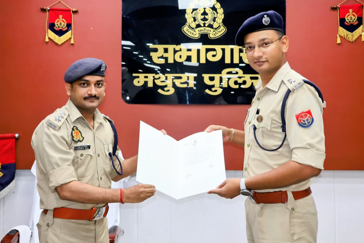 उत्कृष्ट कार्य करने वाले 34 पुलिसकर्मी सम्मानित, एसएसपी ने दिए प्रशस्ति पत्र