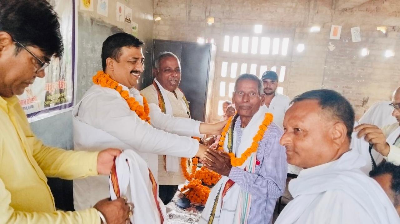 कार्यकर्ता पार्टी की रीढ़ है-अतुल सिंह