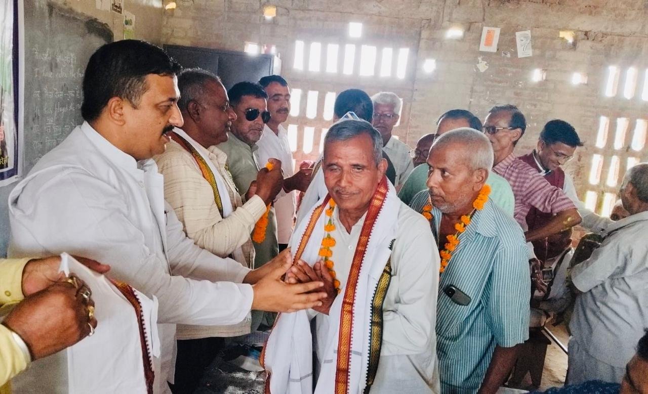 कार्यकर्ता पार्टी की रीढ़ है-अतुल सिंह