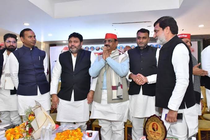 उत्तर प्रदेश चुनाव में लोजपा की एंट्री की तैयारी, संजय सिंह के बयान से सियासी हलचल